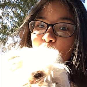 Meet your Posher, Cristina